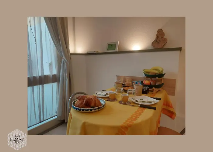 Bed & Breakfast Elmas Room 3*